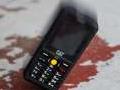 Cat� phones lance le t�l�phone basique Cat B30 tout-terrain adapt� au monde r�el