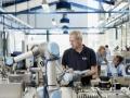 Universal Robots lance un programme de location de cobots en collaboration avec DLL